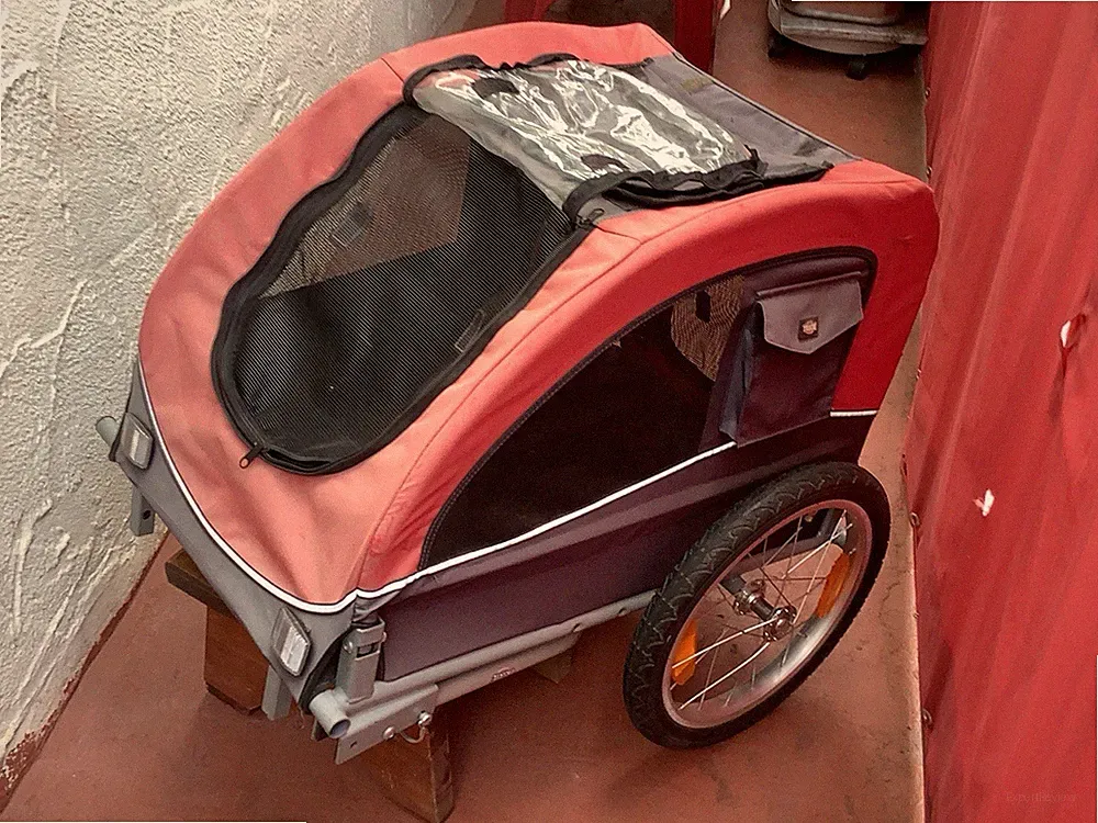 Hunde-Fahrradanhänger Trixie Rot Wenig Benutzt Gebraucht Sehr Guter Zustand Top